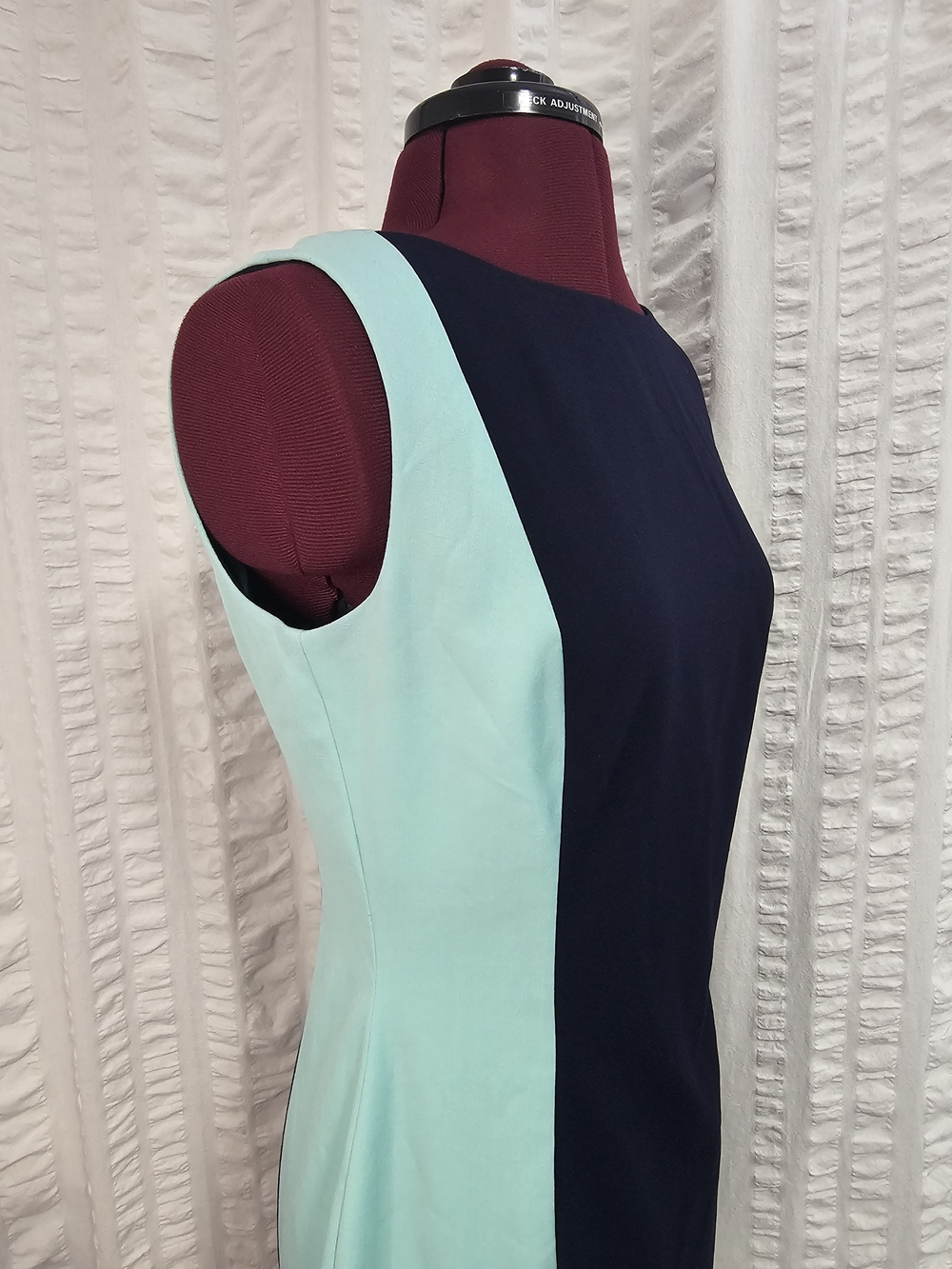 Lauren Ralph Lauren Sleeveless Color-block Sheath Shift Dress - Picture 5 of 16